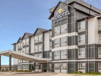 Microtel & By Wyndham Hotel Estevan